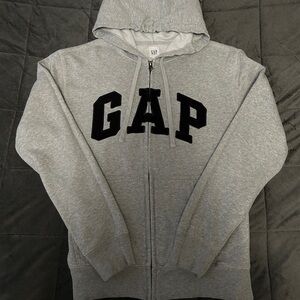 GAP men’s zip up hoodie
